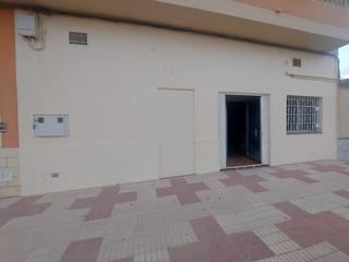 Lloguer Local Comercial a Centro. Local en alquien en fuente álamo