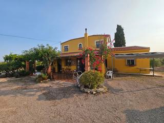 Masía en Carrascoy-La Murta. Casa de campo a la venta en corvera
