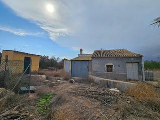 Masia a La Pinilla - Las Palas. Casa con terreno en las palas