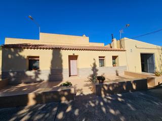 Masia a La Pinilla - Las Palas. Finca en los vivancos