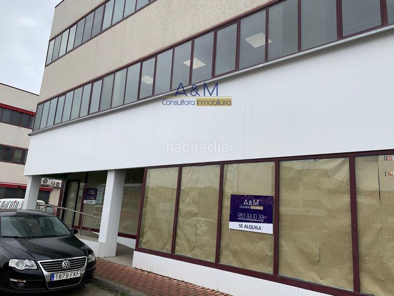 Foto d2e481c7-ba7f-4f80-90ba-7993c5f96c1e. Location local commercial dans Polígono San Cristóbal Valladolid