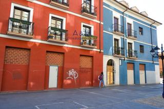 Location Local commercial  Andrés de la orden. Se alquila local en la calle andres de la orden