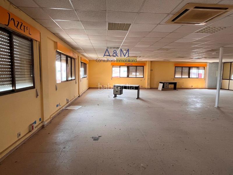 Foto 09c1135d-a965-4fa8-b661-1453595f4488. Office space in Polígono San Cristóbal Valladolid