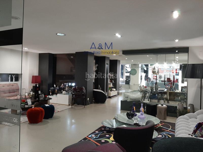 Foto 8daf4baf-7c25-4e7a-8540-cc9a8e0c2611. Local comercial se vende local en el Centro en Centro Valladolid