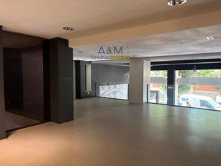Local Comercial a Doctrinos
