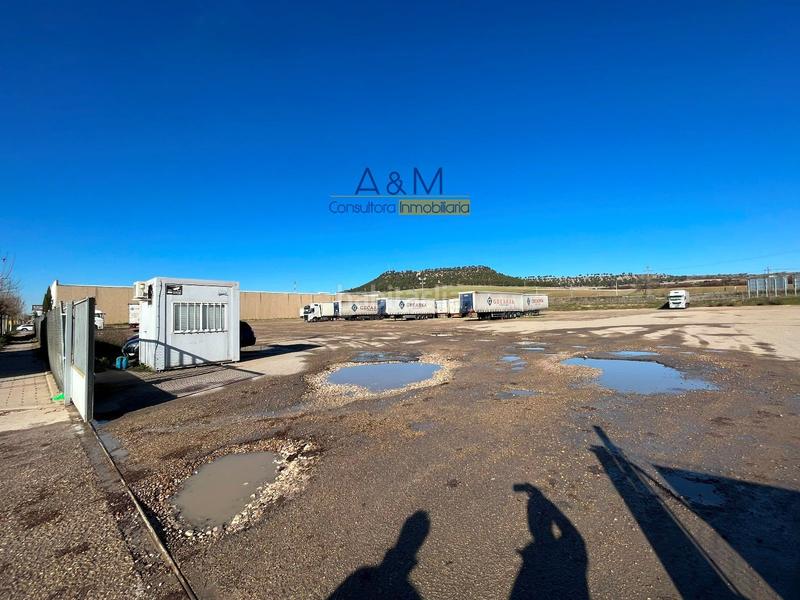 Foto b615f346-85eb-49f8-8b5e-02b910a63ba0. Finca rústica venta de parcela en la mora en Cistérniga