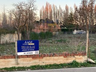 Terrain résidentiel à Camino pesqueruela 9. Parcela urbana en simancas