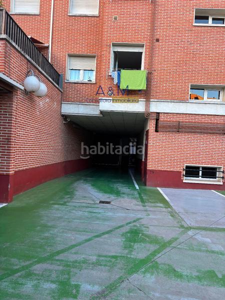 Foto fc338927-b60a-4cd7-ba5b-a9e8114ad803. Posto auto in Campo Grande Valladolid