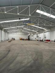 Lloguer Nau industrial  N/a. Se alquila nave de 2.500 m2 en plena avda. de burgos, totalmente