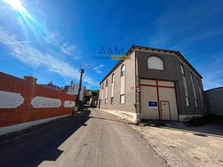 Edifici  Travesia de la vega. Venta de edificio en olmedo