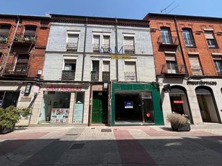 Local Comercial a Calle Manteria 17
