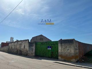 Fabrikhalle  Antonio de villergas. Venta de naves y parcela en medina del campo