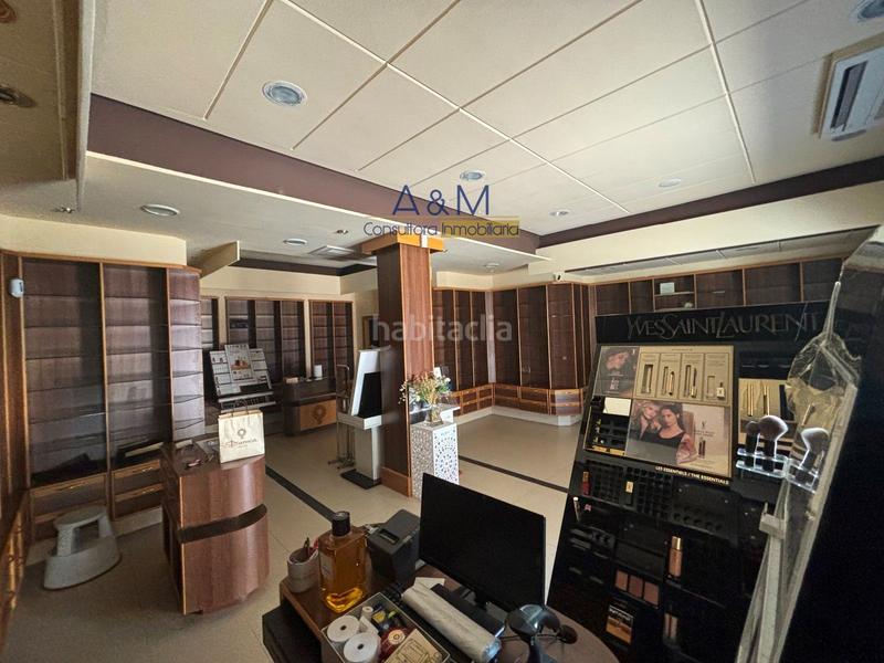 Foto 021d68cf-fe99-4dc0-aa49-b9fffb81cb90. Locale commerciale in El Carmen - Barrio Gimeno Burgos