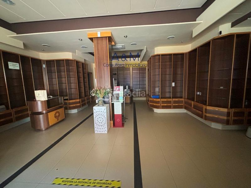 Foto 3ce43547-acef-48b6-8956-3a38e1330787. Locale commerciale in El Carmen - Barrio Gimeno Burgos