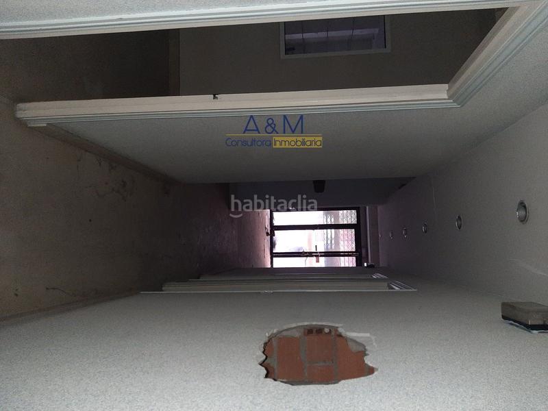 Foto 5d3c89a2-3e45-4b2d-b566-2d8a3b278d4f. Locale commerciale in Caño Argales Valladolid