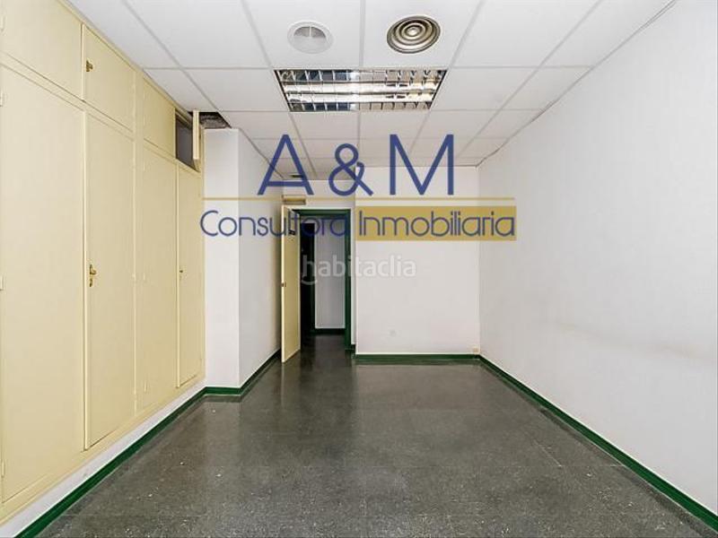 Foto fac449bd-9c27-4c73-8d4b-0c0f2f3ebfe0. Locale commerciale in Caño Argales Valladolid