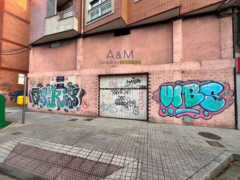 Foto 564d2604-0d4a-4465-8d5f-9b251d12560f. Local commercial dans Zona Alta Ponferrada