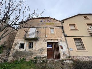 Casa  Real. Casa en sepulveda   segovia