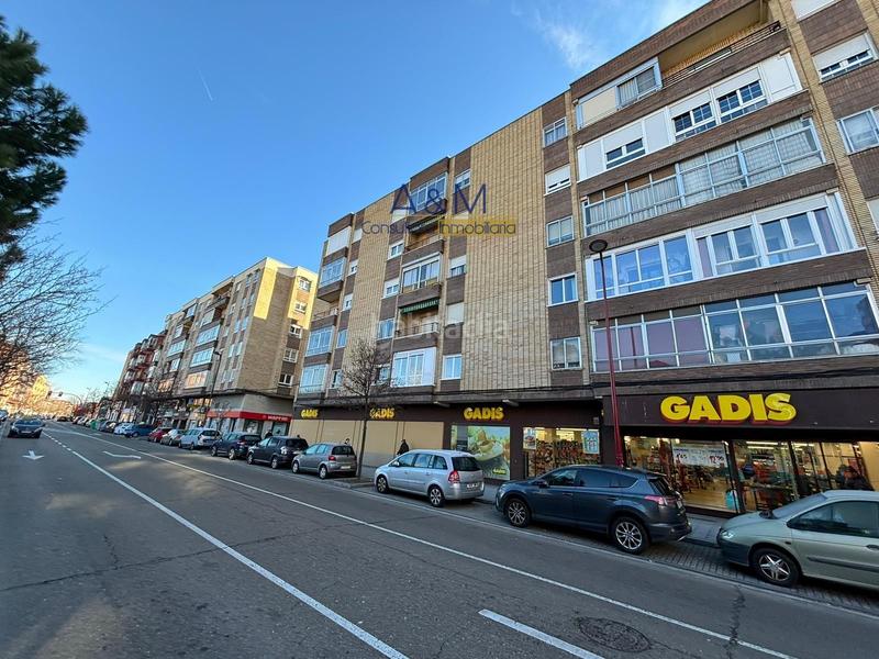 Foto b522c782-6cdb-45b4-a4aa-b68c1a126909. Local comercial venta local rentabilidad cigüeña en Valladolid