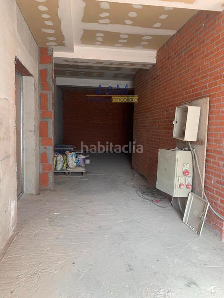 Foto e64d09e7-3799-4f67-a1bc-9b32df93849a. Local comercial se vende local en calle simon aranda en Valladolid