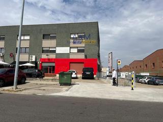 Locale commerciale in calle Cobalto