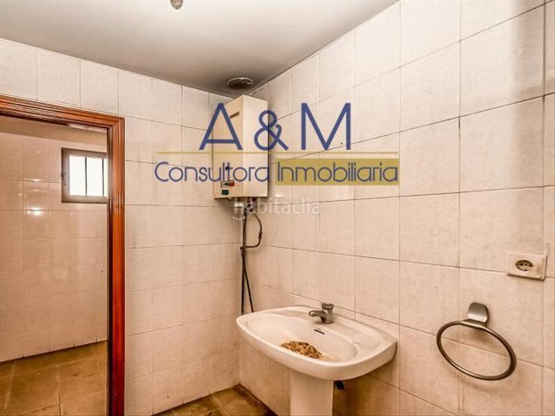 Foto b7113e6c-3690-4b77-86a5-2b54b526b7a7. Edificio  en Tudela de Duero