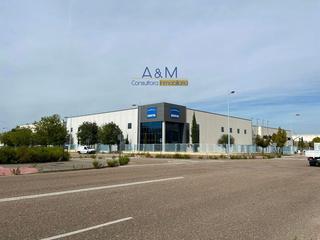 Bâtiment à usage industriel  Helio. Inversion nave poligono carrascal