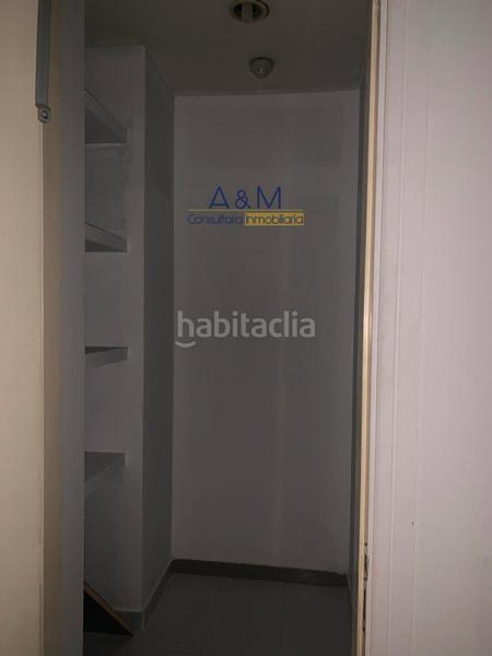 Foto dd8bdf42-a8e9-43a2-b20f-3616cdf5b747. Alquiler local comercial se alquila local en paseo de la estacion en Salamanca