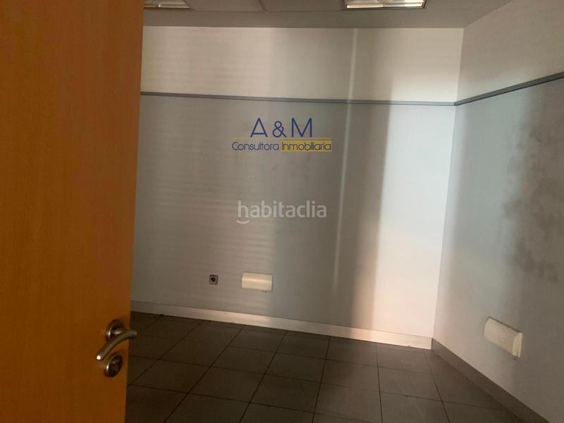 Foto 7ba18c4b-5b90-41c4-96b1-1fc0af70327c. Affitto locale commerciale in Vadillos Valladolid