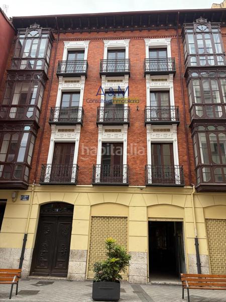 Foto e5bb559d-0e81-45e0-80ba-1cfa6bcabc50. Edificio in Centro Valladolid