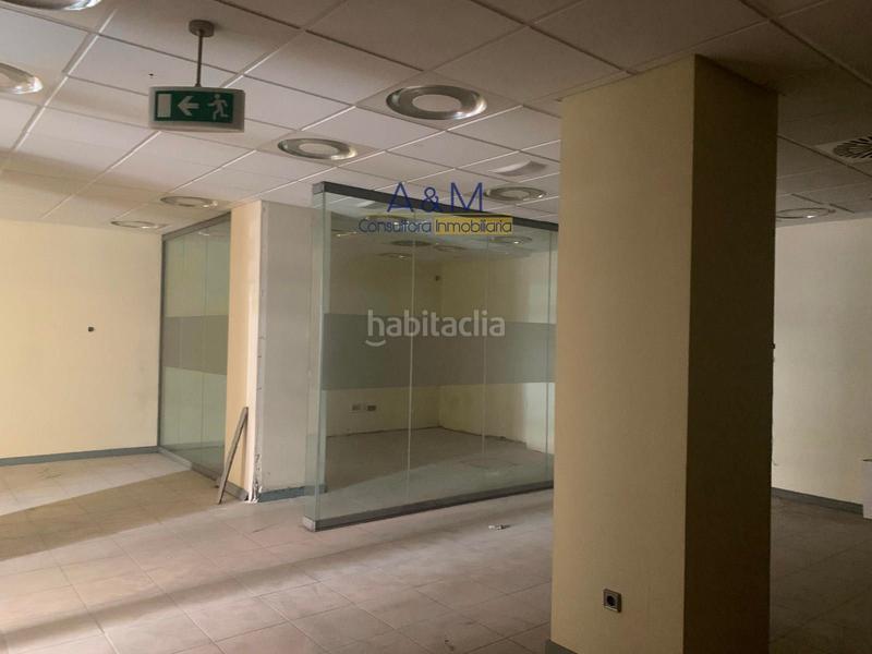 Foto b60d4dda-5178-4f94-ad02-a6cc192e9b95. Alquiler local comercial en imperial 4 se alquila local en la calle imperial en Valladolid