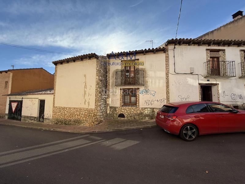 Foto 1bb39d47-a0da-4bec-b8dd-65d66599fec2. Casa en reloj 1 finca urbana con edificios en zaratan en Zaratán