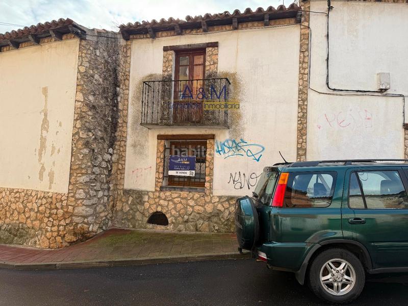 Foto 1eba2206-aac4-45c8-bea6-df1d53767621. Casa en reloj 1 finca urbana con edificios en zaratan en Zaratán