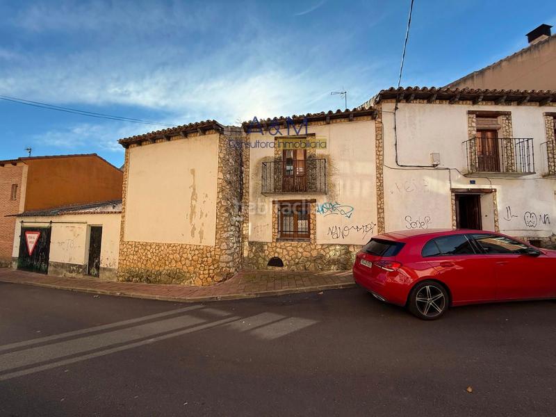 Foto 9285dec6-888c-4d8a-bc74-2481043776e1. Casa en reloj 1 finca urbana con edificios en zaratan en Zaratán