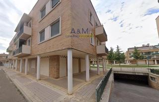 Edificio en Ciudad golf 3. Lote de 9 pisos con 17 garajes y 7 trasteros palencia
