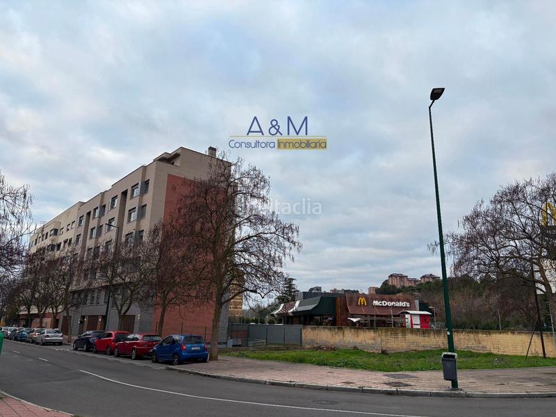 Foto 590373aa-1c28-412c-adf1-b36202b68789. Local commercial dans calle doctor sanchez villares 13 dans Valladolid