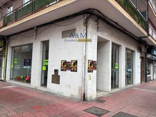 Alquiler Local Comercial  Calle cardenal cisneros. Se alquila local en la calle cardenal cisneros esquina con morad