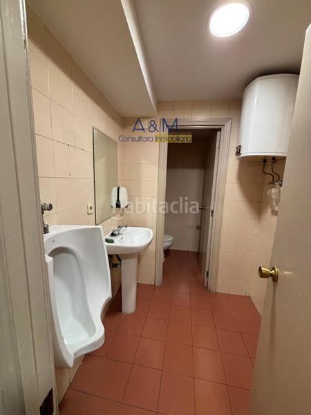 Foto 76b2bbdf-87e9-4c31-9786-b15d27738f39. Rent business premise in Rondilla Valladolid