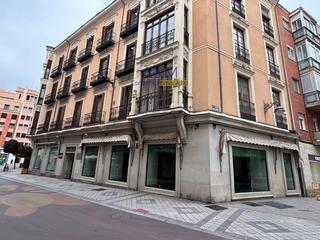 Location Local commercial  Calle claudio moyano. Alquiler de local en el centro de valladolid