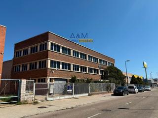 Rent Industrial building  Metal. Nave en alquiler en argales
