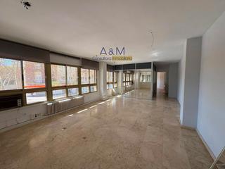 Office space in Paseo Hospital Militar 2