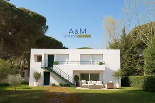 Casa  Colonia. Venta de edificio con parcela en  el pinar de antequera