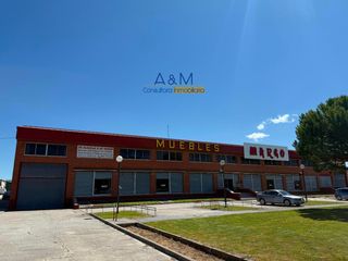 Location Bâtiment à usage industriel  Del henar. Venta de nave en cuellar