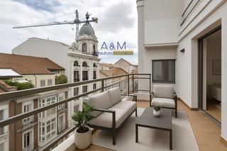 Àtic  Santiago. Atico reformado en calle santiago