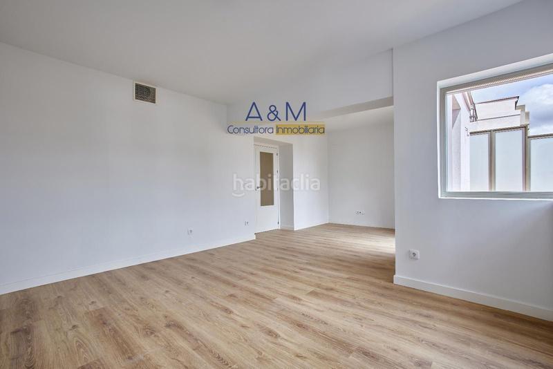 Foto bca7a2e0-e65a-4800-adab-32510d228129. Attique avec chauffage dans Centro Valladolid