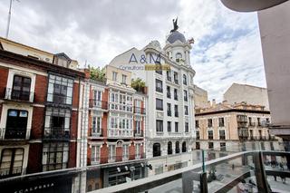 Pis  Santiago. Magnifica vivienda a estrenar en calle santiago