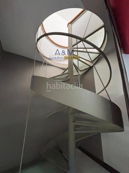 Foto 11f6e9b0-affd-4ad8-a650-4c4910e05342. Location local commercial dans doctrinos 4 dans Centro Valladolid