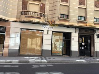 Local Comercial en Calle lopez Gomez 20