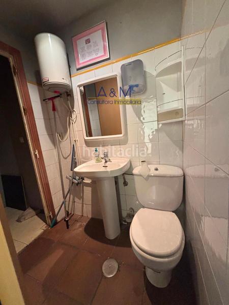 Foto 7f43af72-30f2-45b1-aea9-6c20ad274695. Alquiler local comercial se alquila local en la calle montero calvo en Valladolid