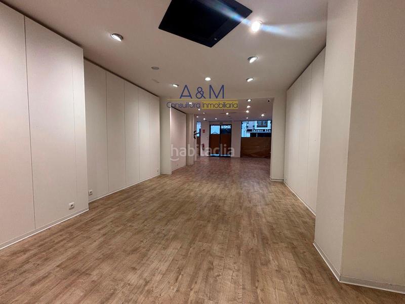Foto eea83f72-0593-4332-b8e2-3cecb9f30c3e. Alquiler local comercial se alquila local en la calle montero calvo en Valladolid
